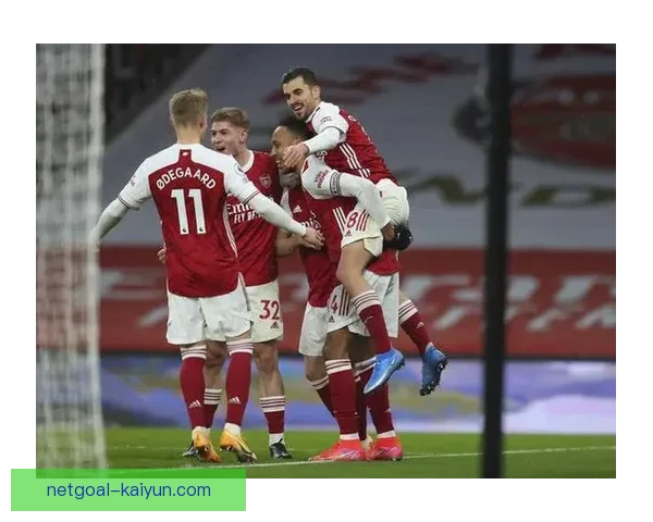 英超冠军之争进入最后冲刺阶段，强队竞争愈发激烈，值得关注